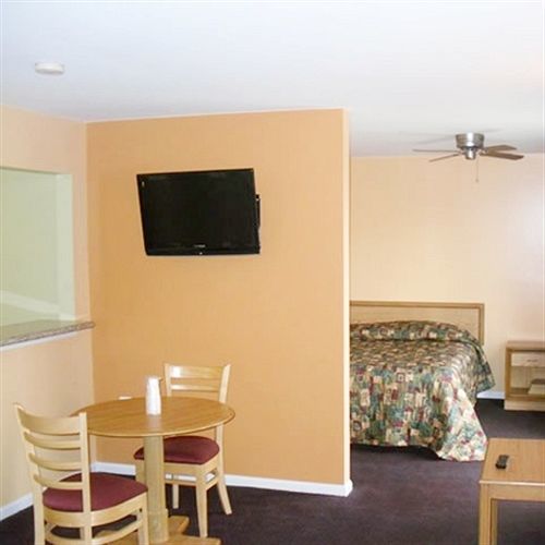 Master Suites Hotel Уолдорф Номер фото